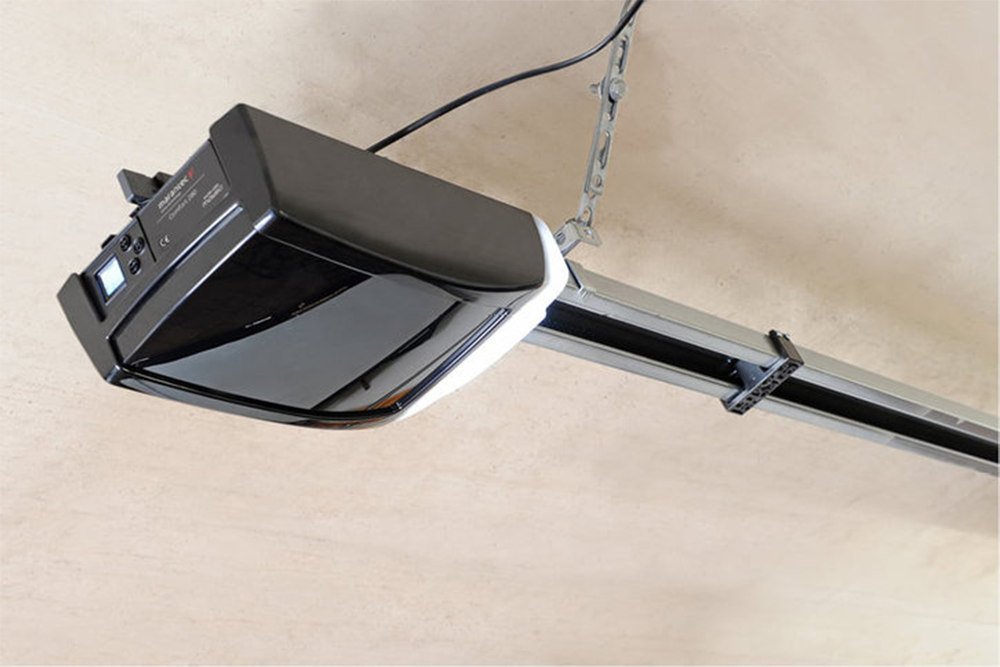 Marantec Comfort 270 motor unit installed with rail system - NSD SMART